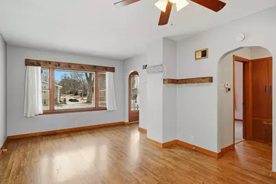 1024 Avery Avenue, Dixon, IL 61021 - Photo 9