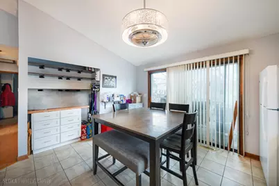 [Address not provided], Crystal Lake, IL 60014 - Photo 7