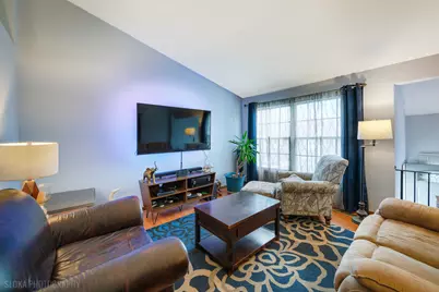 [Address not provided], Crystal Lake, IL 60014 - Photo 3