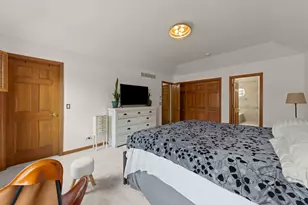 381 Prairie Knoll Dr, Naperville, IL 60565 - Photo 17