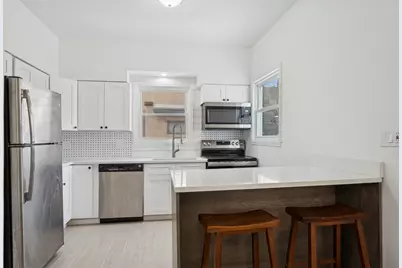 2639 Prairie Avenue, Evanston, IL 60201 - Photo 9