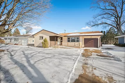 1118 Holmes Place, Dekalb, IL 60115 - Photo 1