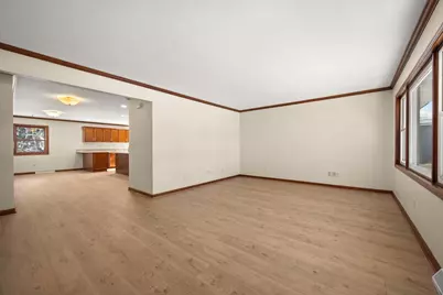 1118 Holmes Place, Dekalb, IL 60115 - Photo 3