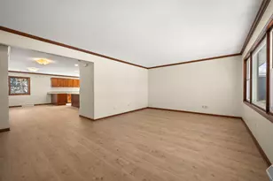 1118 Holmes Pl, Dekalb, IL 60115 - Photo 3