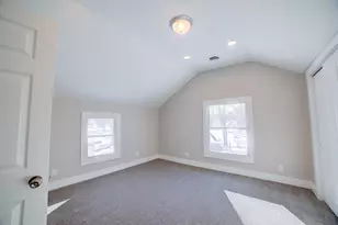 112 E Mulberry St, Watseka, IL 60970 - Photo 25