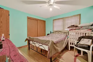 8611 W Summerdale Ave, Chicago, IL 60656 - Photo 15