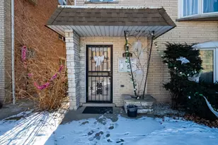 8611 W Summerdale Ave, Chicago, IL 60656 - Photo 3