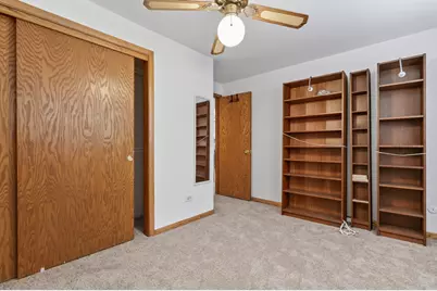 8611 W Summerdale Avenue, Chicago, IL 60656 - Photo 21