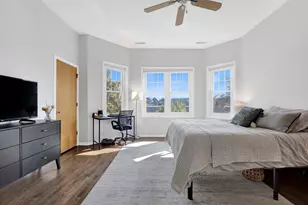 2750 N Wolcott Ave, Chicago, IL 60614 - Photo 15