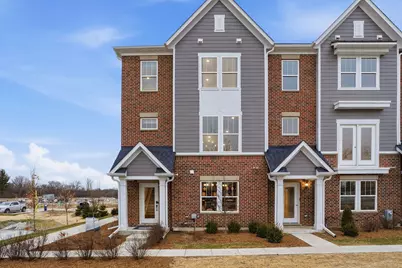 205 Steeple Bush Lane #10444, Schaumburg, IL 60193 - Photo 1