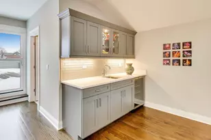 1226 W Henderson St, Chicago, IL 60657 - Photo 23