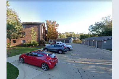 1350 Brook Street #J, Saint Charles, IL 60174 - Photo 13