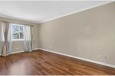 700 Perrie Drive #207, Elk Grove Village, IL 60007 - Photo 13