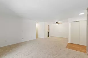 4602 W Northfox Ln, McHenry, IL 60050 - Photo 3