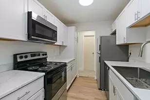 4602 W Northfox Ln, McHenry, IL 60050 - Photo 7