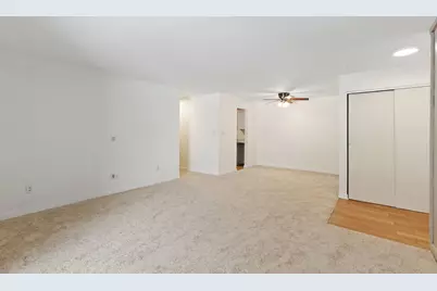 4602 W Northfox Lane #7, McHenry, IL 60050 - Photo 3