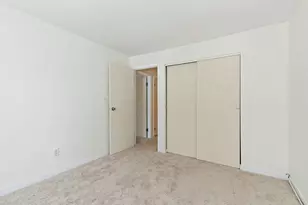 4602 W Northfox Ln, McHenry, IL 60050 - Photo 23