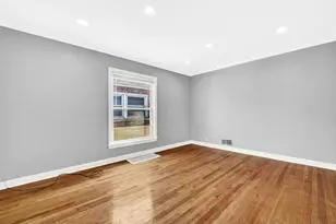 5542 S Neva Ave, Chicago, IL 60638 - Photo 5