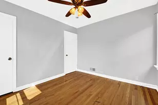 5542 S Neva Ave, Chicago, IL 60638 - Photo 15