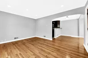 5542 S Neva Ave, Chicago, IL 60638 - Photo 7