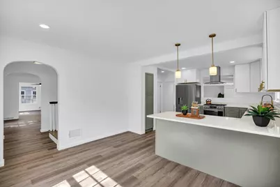 1212 W Healey Street, Champaign, IL 61821 - Photo 15