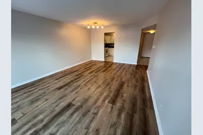 5000 Carriageway Drive #106, Rolling Meadows, IL 60008 - Photo 5