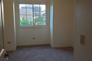 833 Village Quarter Rd, West Dundee, IL 60118 - Photo 11