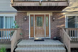 833 Village Quarter Rd, West Dundee, IL 60118 - Photo 19