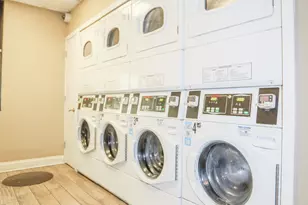 5326 S Cornell Ave, Chicago, IL 60615 - Photo 11