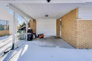 7441 Lyons St, Morton Grove, IL 60053 - Photo 23