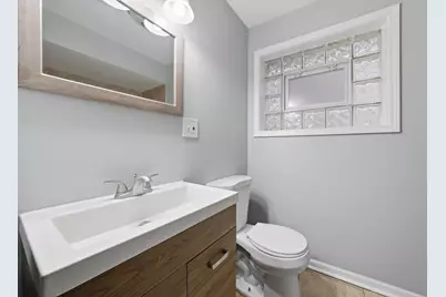 6833 S Maplewood Avenue, Chicago, IL 60629 - Photo 17