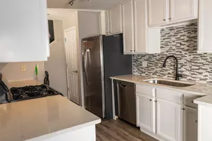 228 W Fairview Way, Palatine, IL 60067 - Photo 5