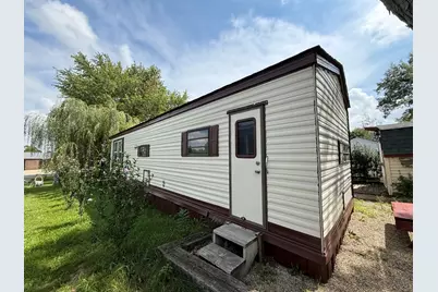 22-46 Woodhaven Lakes, Sublette, IL 61367 - Photo 5