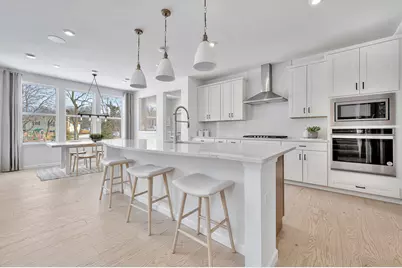 2547 Mallet Court, Naperville, IL 60564 - Photo 5