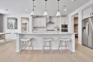 2547 Mallet Ct, Naperville, IL 60564 - Photo 7