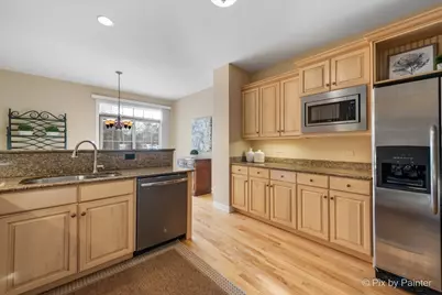 4319 Canterbury Court, Saint Charles, IL 60174 - Photo 13