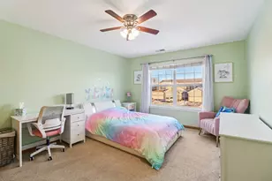 651 W Kristina Ln, Round Lake, IL 60073 - Photo 19