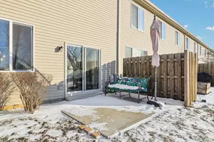 651 W Kristina Ln, Round Lake, IL 60073 - Photo 25