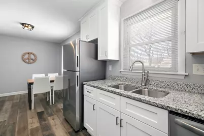 609 Ivy Lane, Bradley, IL 60915 - Photo 7