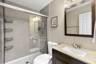 1394 Parkridge Ct, Crystal Lake, IL 60014 - Photo 17