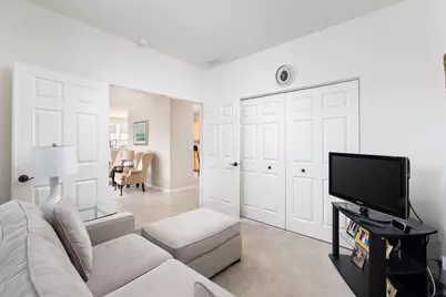 2665 Barrington Circle #2665, Naperville, IL 60564 - Photo 7
