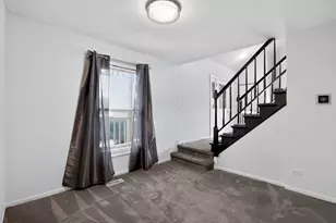 1336 Queensgreen Cir, Naperville, IL 60563 - Photo 33