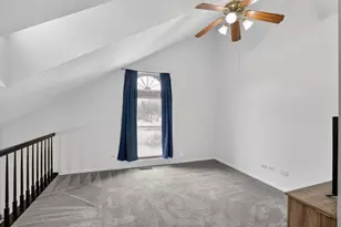 1336 Queensgreen Cir, Naperville, IL 60563 - Photo 35