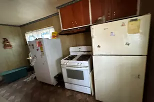 2714 9th St, Rock Island, IL 61201 - Photo 3