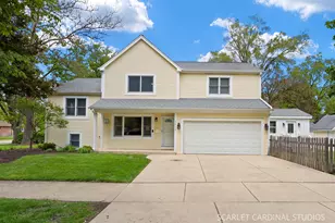 1315 Lakeside Dr, Wheaton, IL 60187 - Photo 1