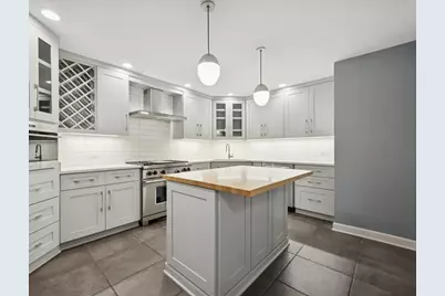 [Address not provided], Hinsdale, IL 60521 - Photo 5