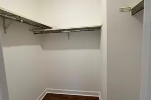 201 N Waters Edge Dr, Glendale Heights, IL 60139 - Photo 11