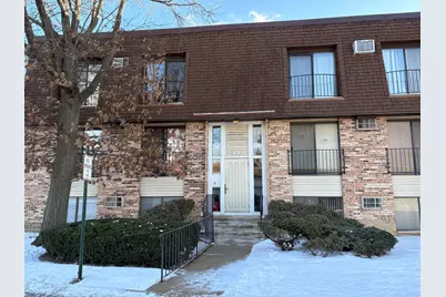 201 N Waters Edge Drive #101, Glendale Heights, IL 60139 - Photo 1