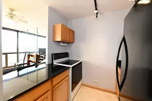 4343 N Clarendon Ave, Chicago, IL 60613 - Photo 7