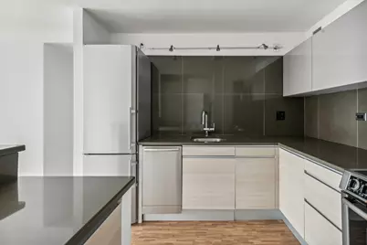 21 W Goethe Street #17K, Chicago, IL 60610 - Photo 7